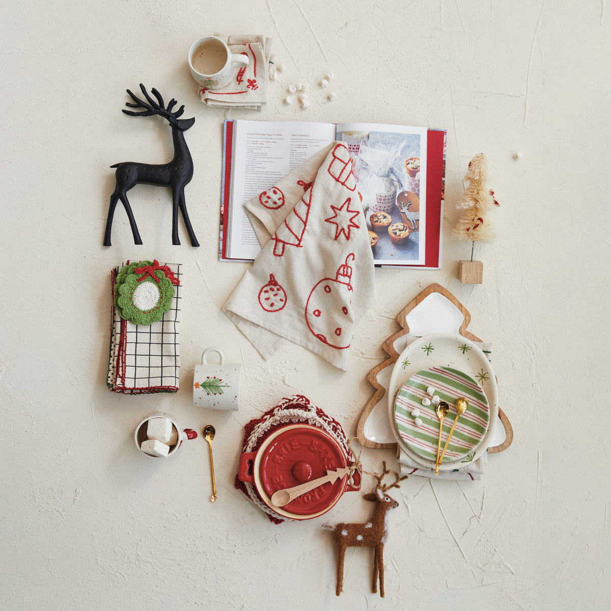 Brie Baker with Wood Tree-Shaped Spoon, 9 x 3 in.