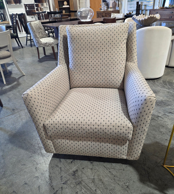 Younger Womb Swivel Glider in 230 G Fabric/38" x 36" x 39"